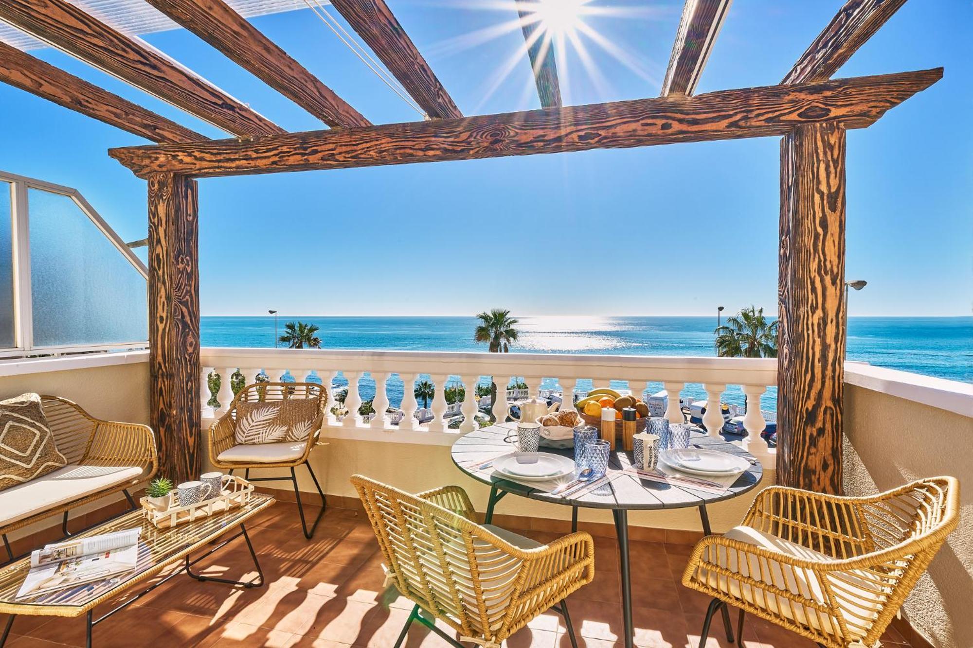 Sea La Vie By Lovely Rentals Benalmádena Exteriör bild